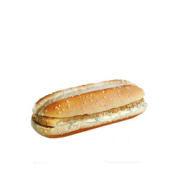 Bocadillo de pollo empanado y queso